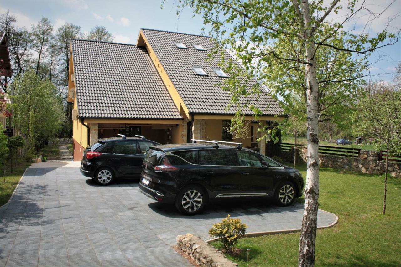 Guesthouse Silvani 쿠르셰바츠 외부 사진