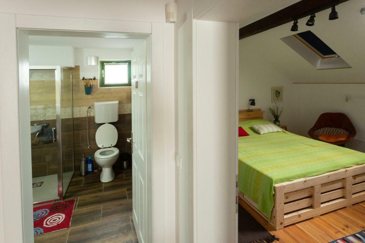 Guesthouse Silvani 쿠르셰바츠 외부 사진